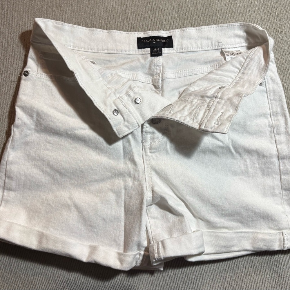 Banana Republic Women's White Jean Shorts